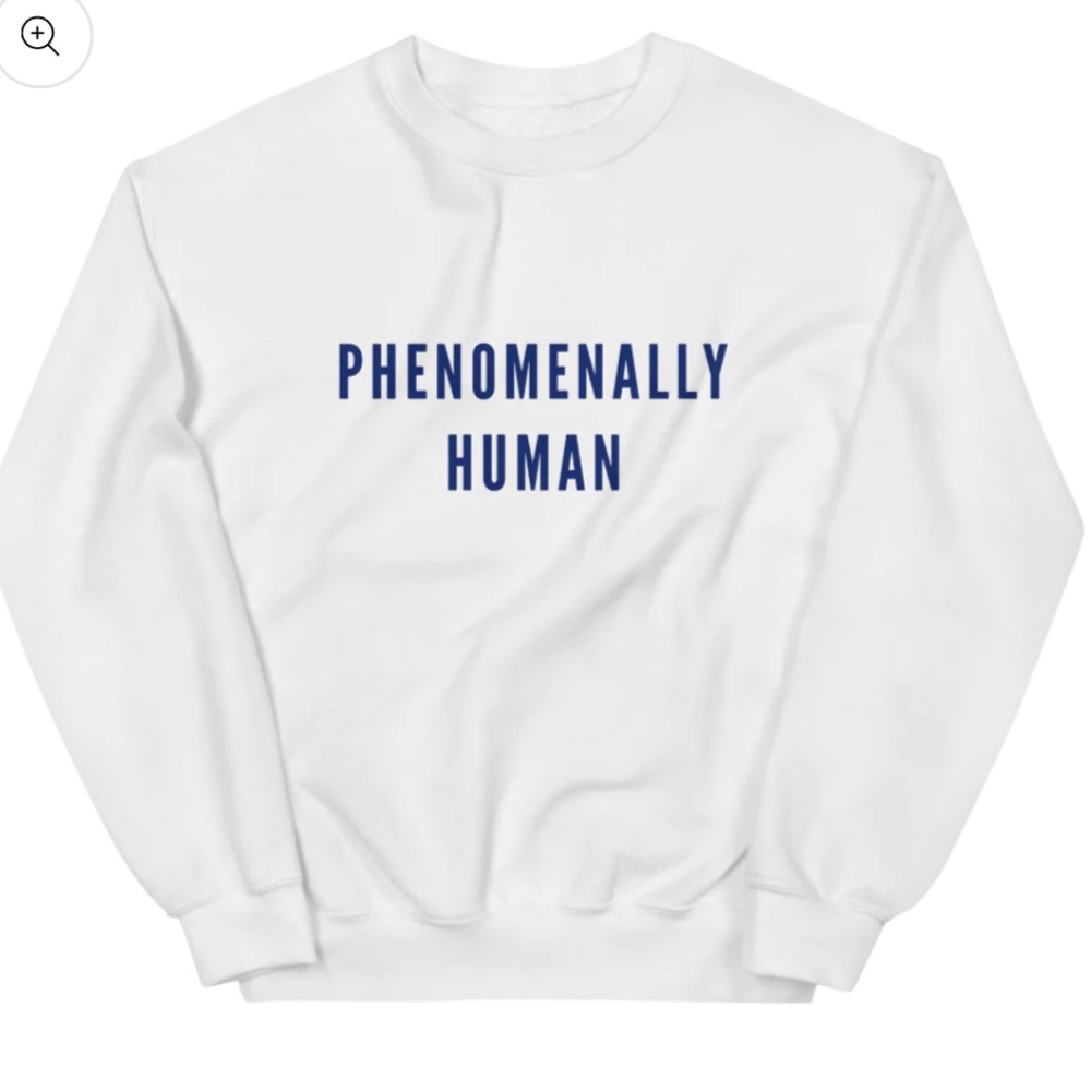 medium oversized white crew neck pullover